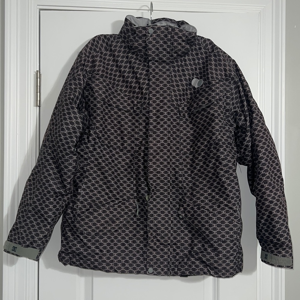 DC exotex 10,000 snowboard/ski jacket